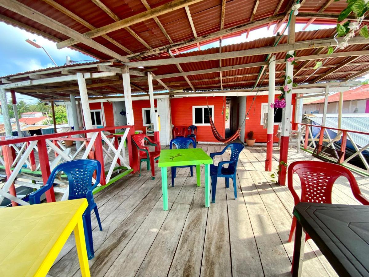 Hostal Paraiso 이슬라 무쿠라 외부 사진