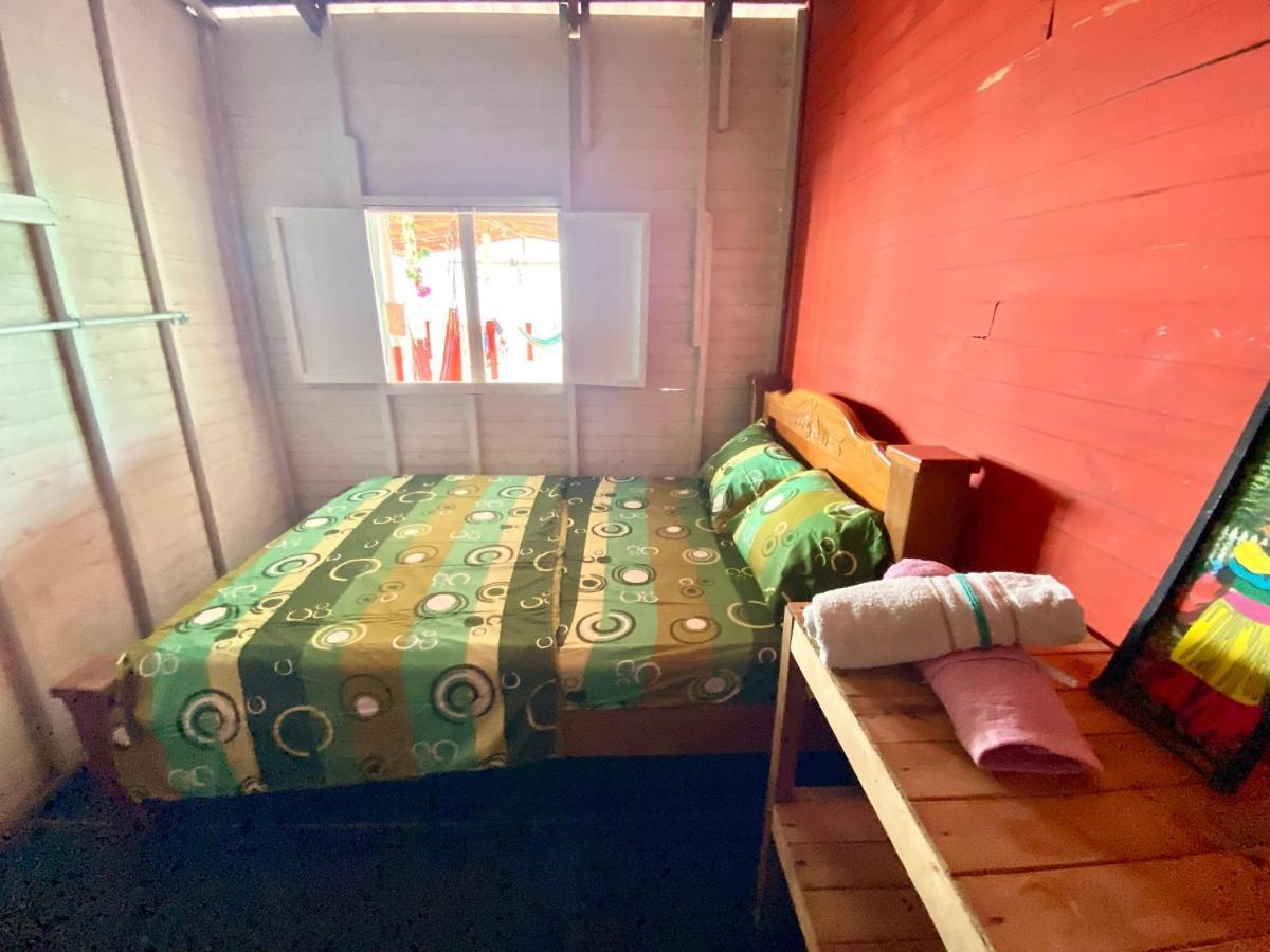 Hostal Paraiso 이슬라 무쿠라 외부 사진